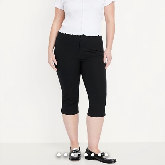 Old Navy • Pixie Capri Pants - Picture 3 of 10